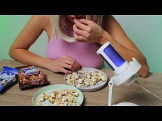 girlfriend asmr mukbang crispy snickers and oreo flavored popcorn food eating sound